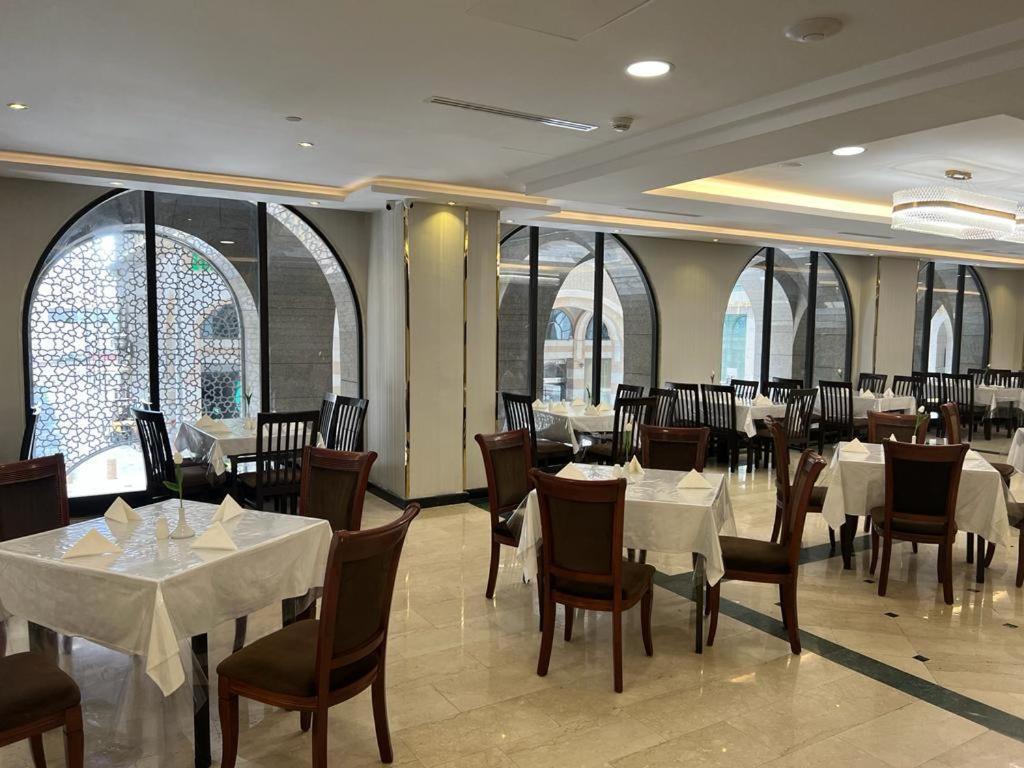 Al Ansar Golden Tulip Hotel Medina Luaran gambar