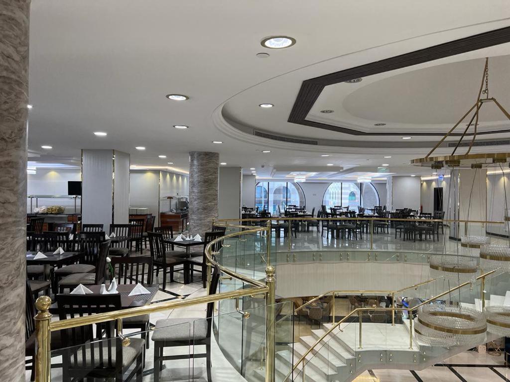 Al Ansar Golden Tulip Hotel Medina Luaran gambar