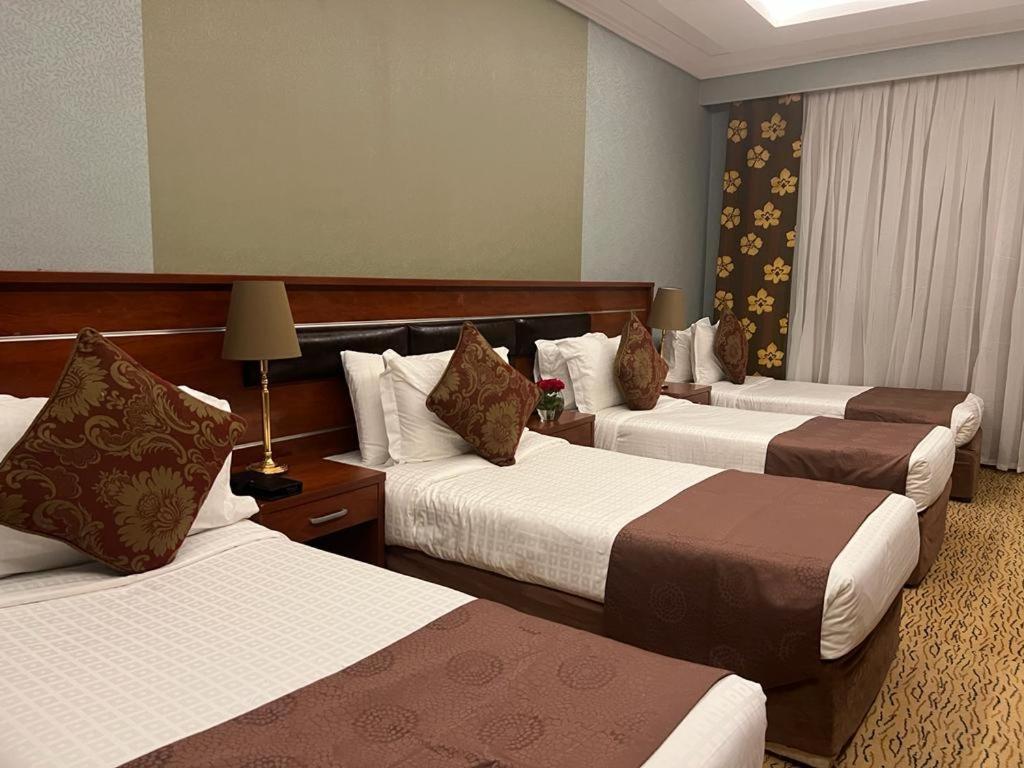 Al Ansar Golden Tulip Hotel Medina Luaran gambar