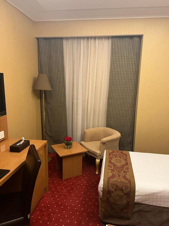 Al Ansar Golden Tulip Hotel Medina Luaran gambar